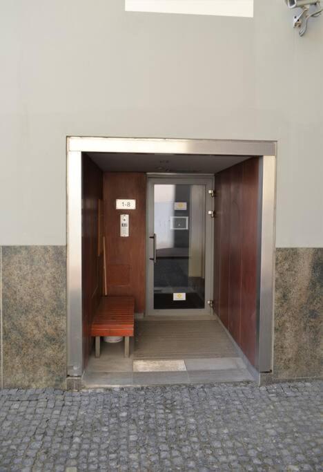Luxury With A Balcony And View In Old Town Appartement *